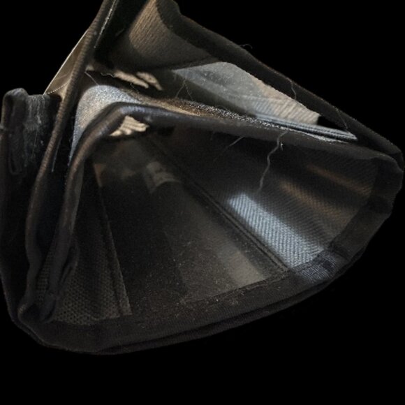 Small Pet Cone - Picture 4 of 5